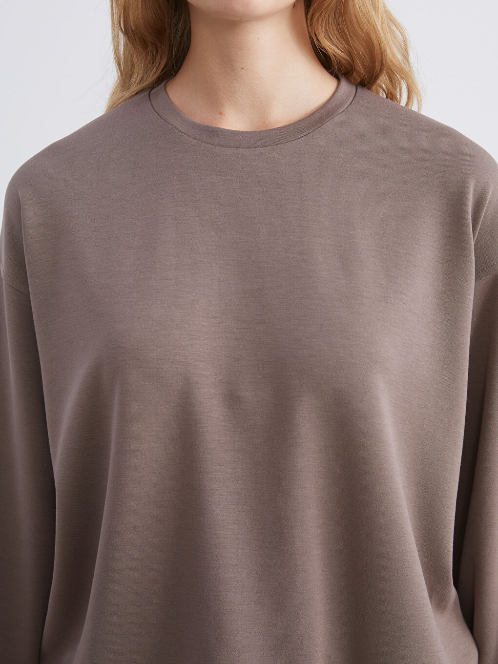 Kahverengi Bisiklet Yaka Oversize Kadın Sweatshirt-4