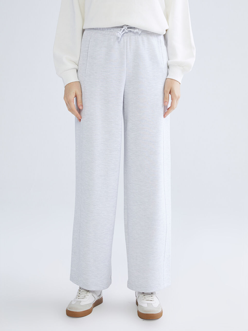 Elasticated Waist Wide Leg Women's Sweatpants-1