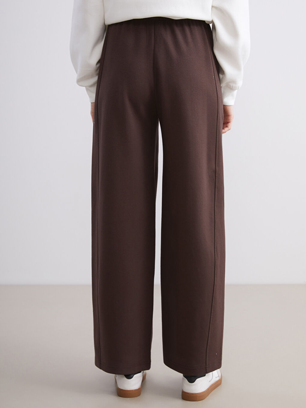 Elasticated Waist Wide Leg Women's Sweatpants-3