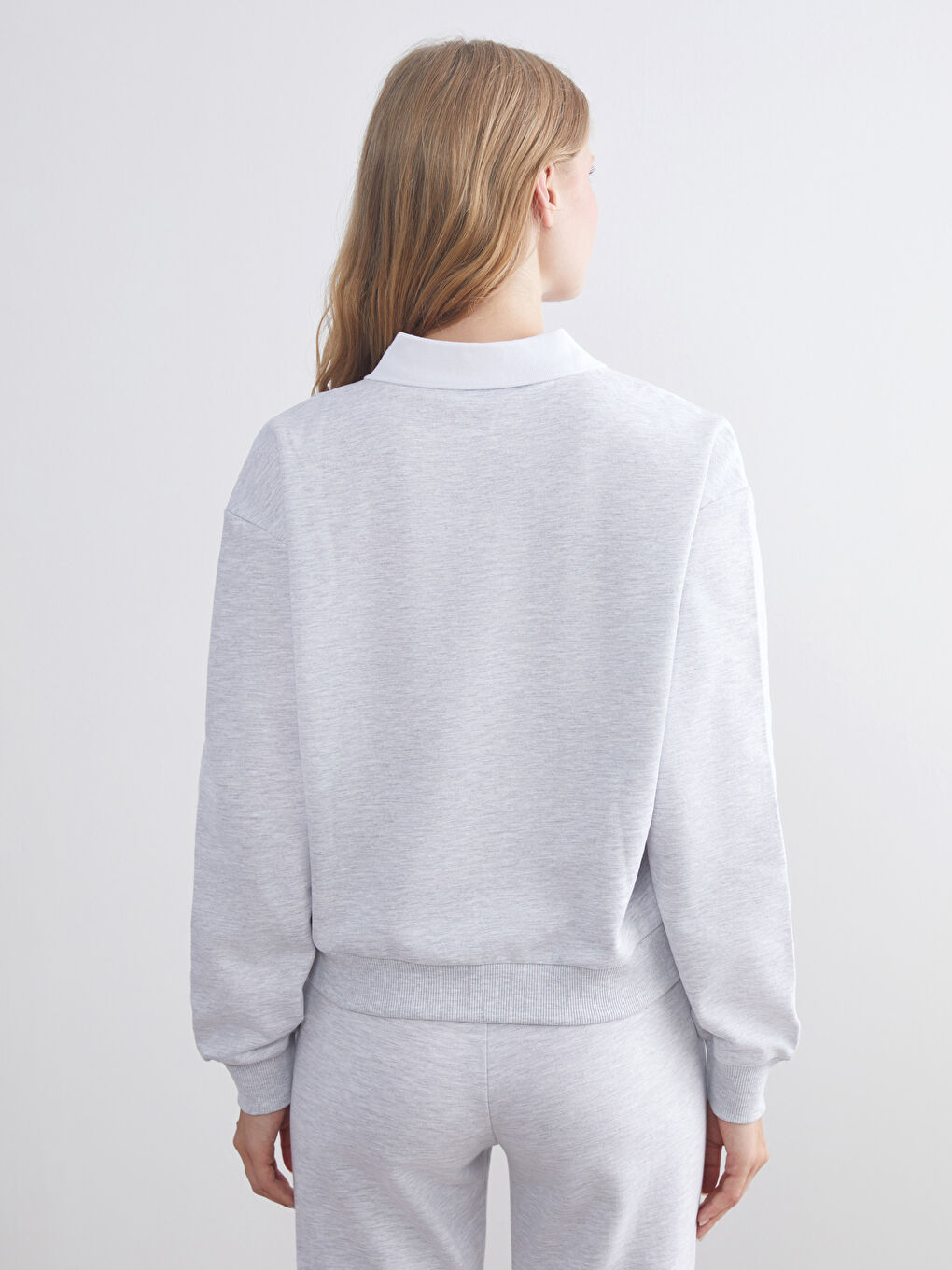 Gri Polo Yaka London Baskılı Kadın Sweatshirt-3