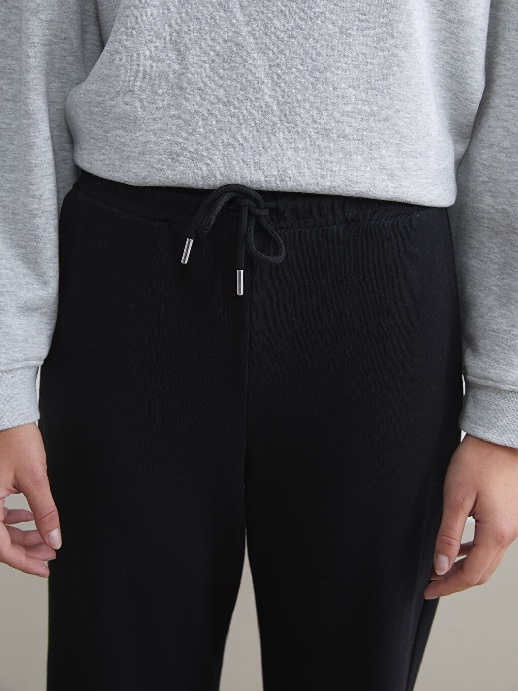 Siyah Beli Lastikli Kadın Eşofman Altı-2