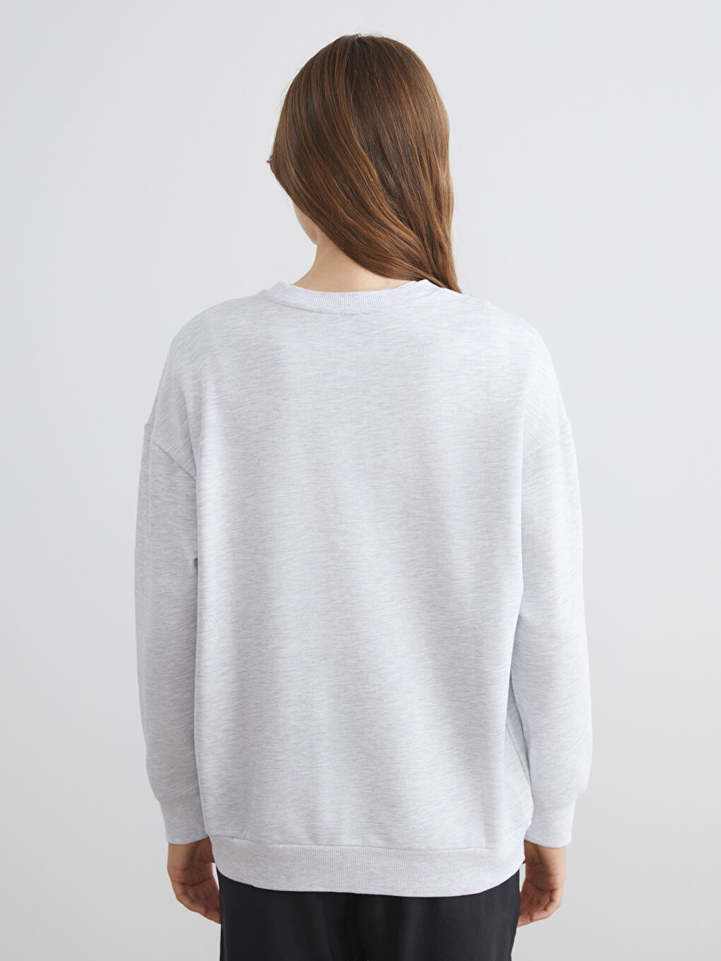 Gri Bisiklet Yaka Baskılı Oversize Kadın Sweatshirt-3