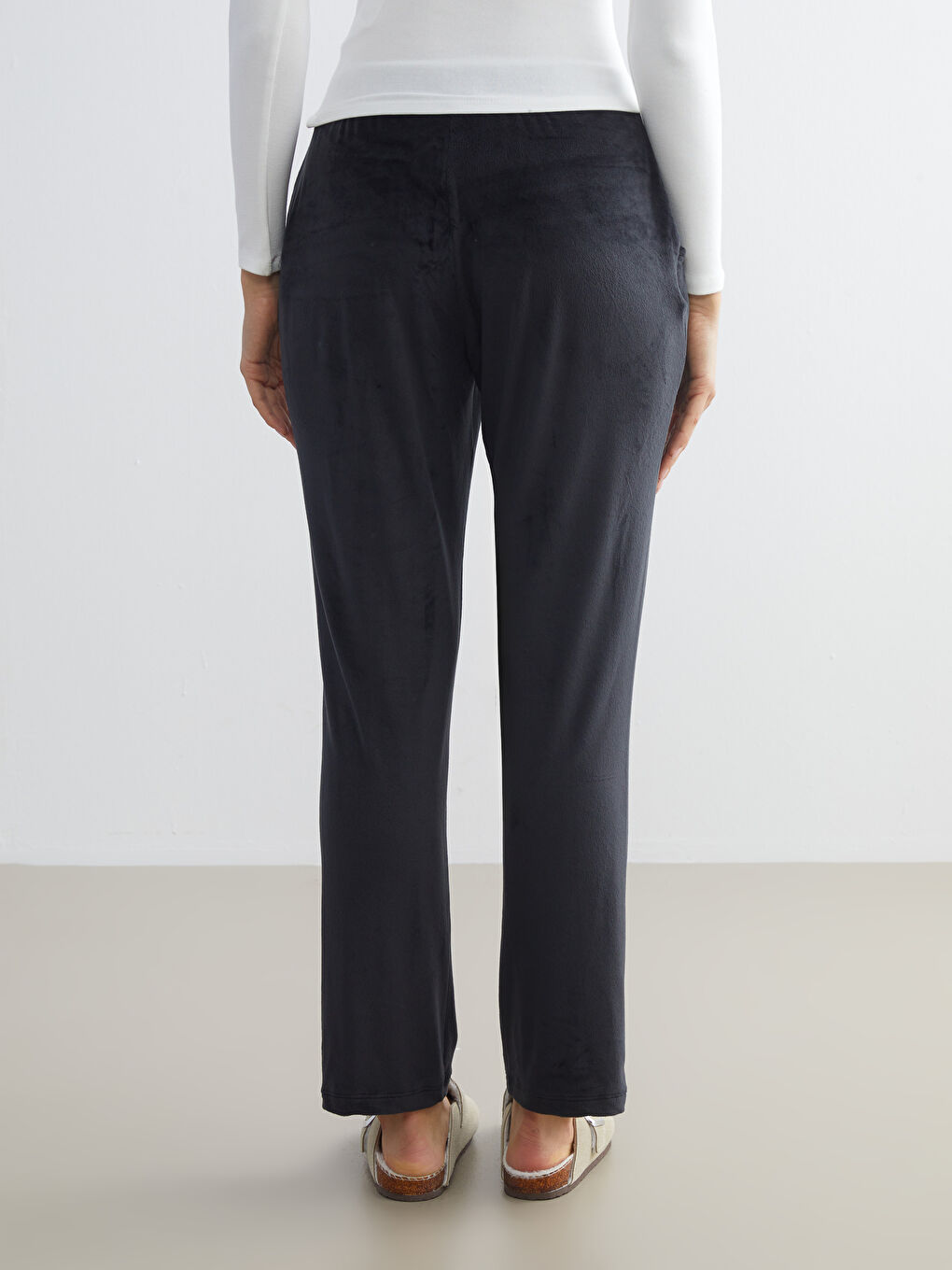 Elastic Waist Velvet Women's Pyjama Bottoms-3