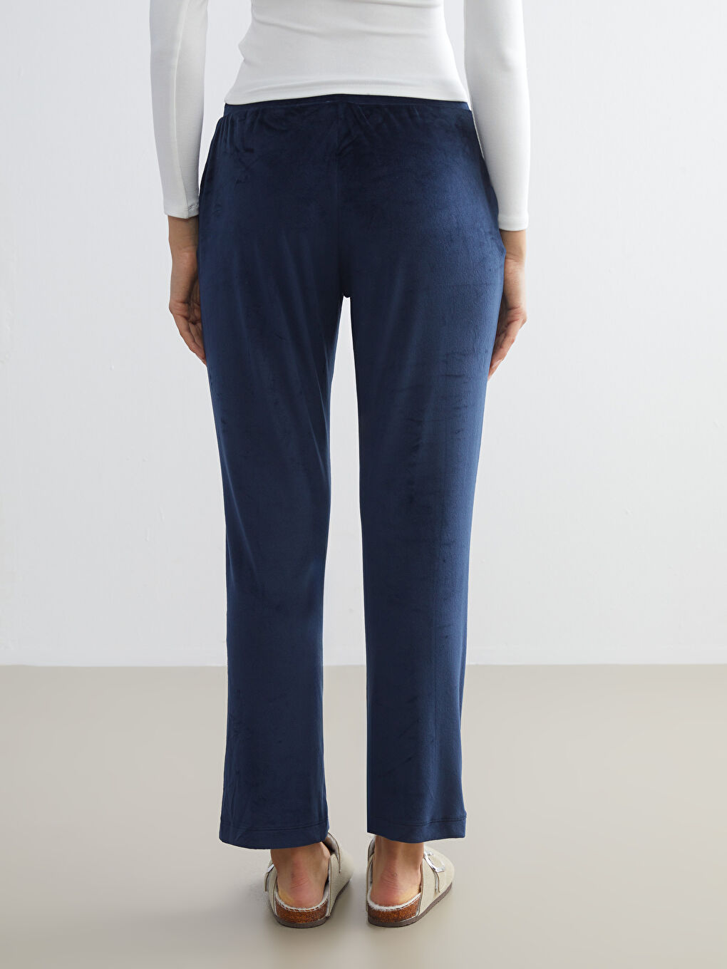 Elastic Waist Velvet Women's Pyjama Bottoms-3