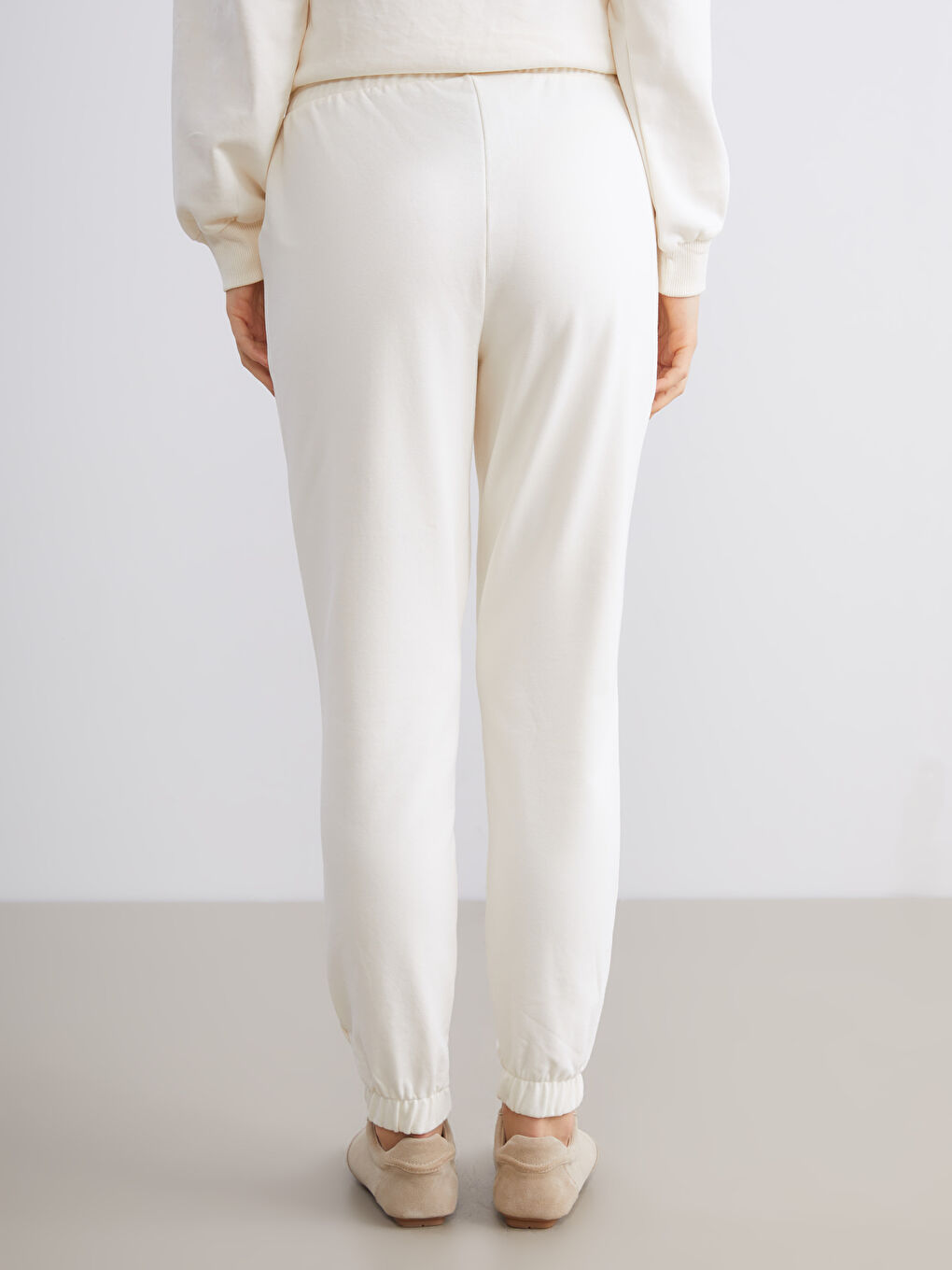 Žena BEŽ Trenirke-3