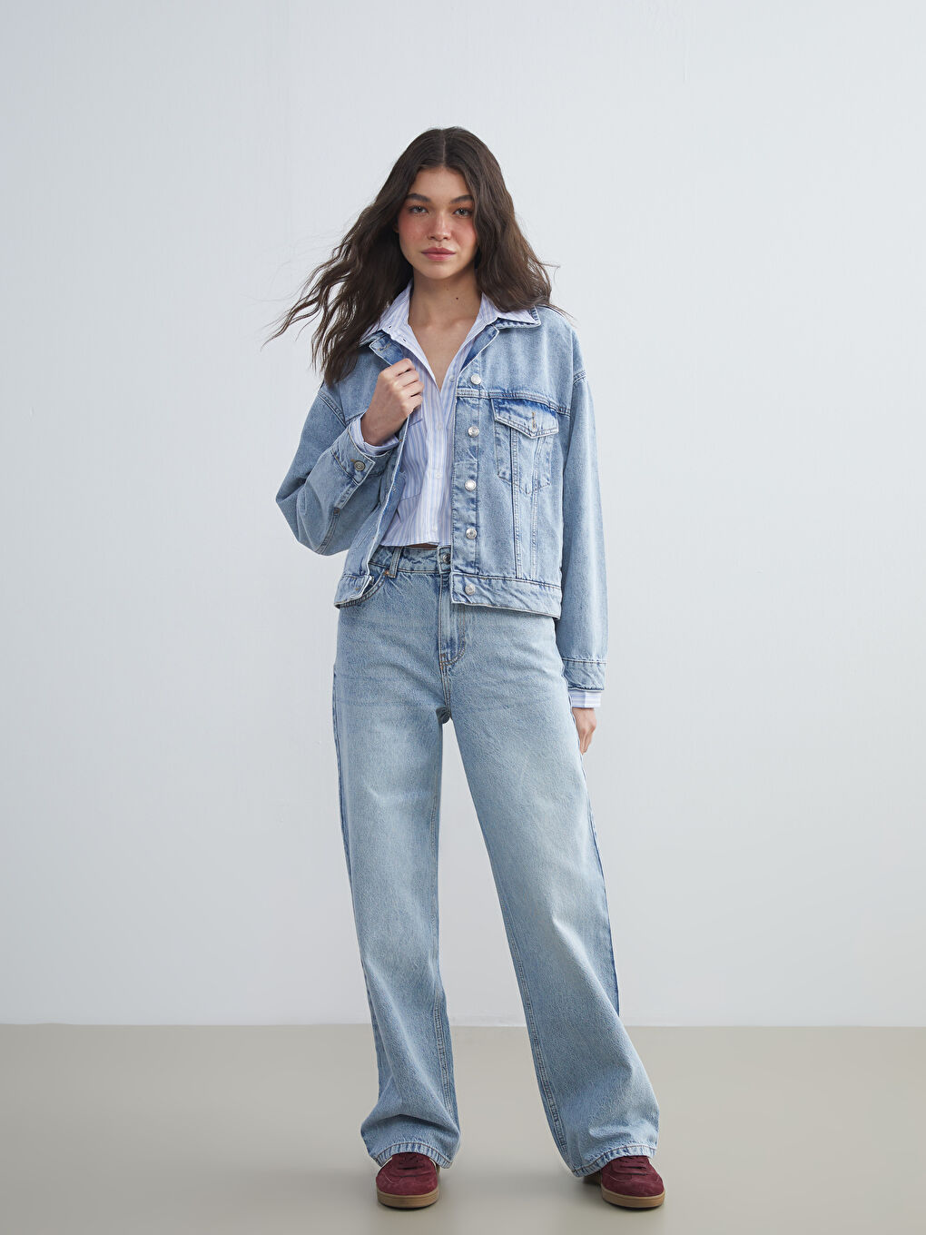 Mavi Gömlek Yaka Kadın Jean Ceket-1