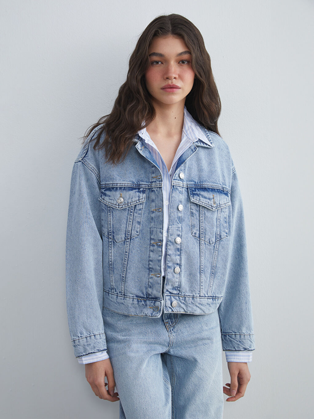 Mavi Gömlek Yaka Kadın Jean Ceket-3