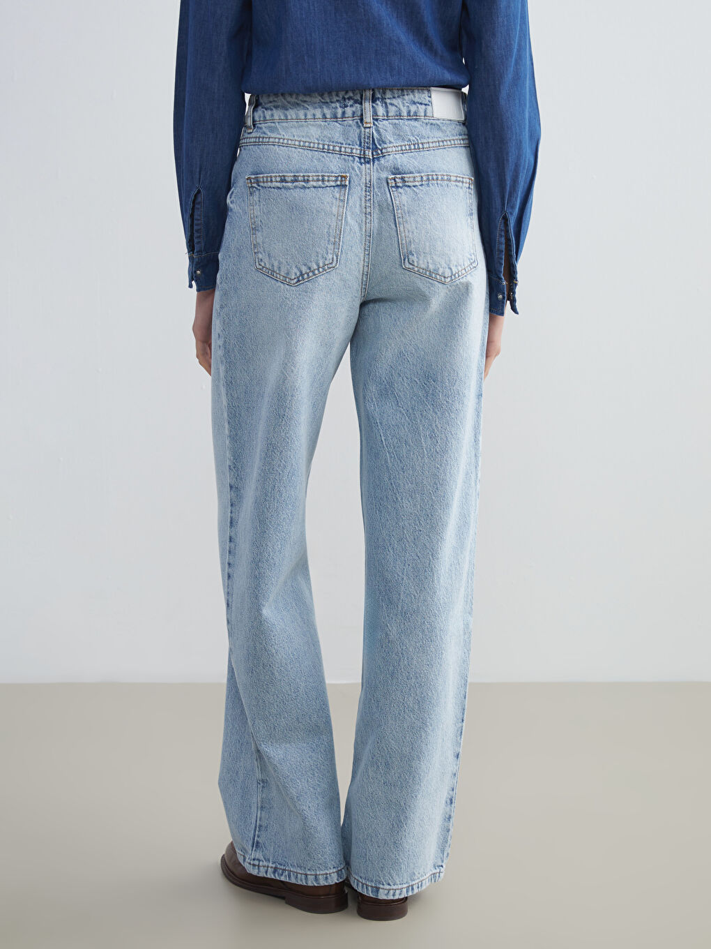 Женские широкие джинсы-3