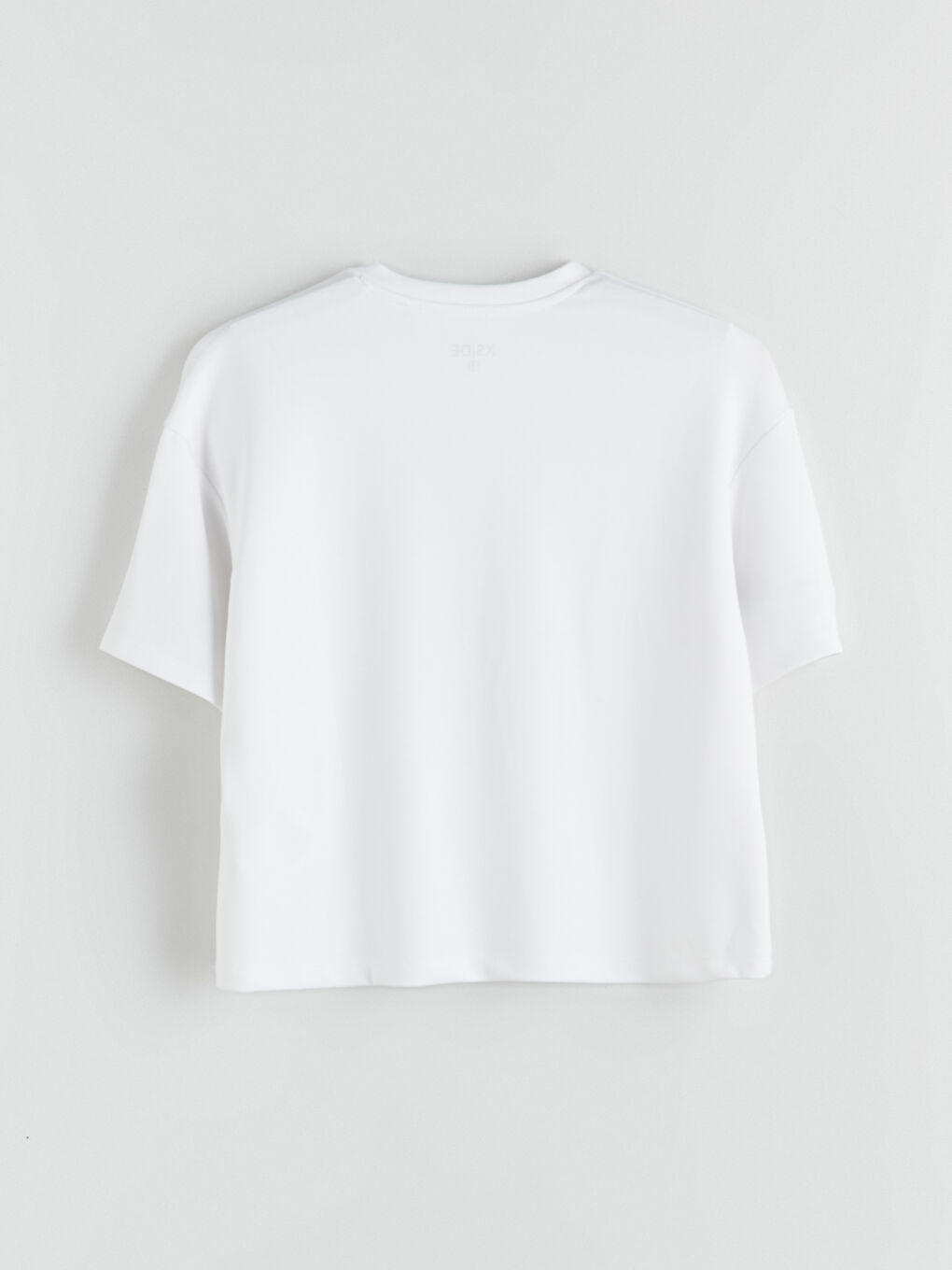 Beyaz Bisiklet Yaka Oversize Kadın Tişört-9