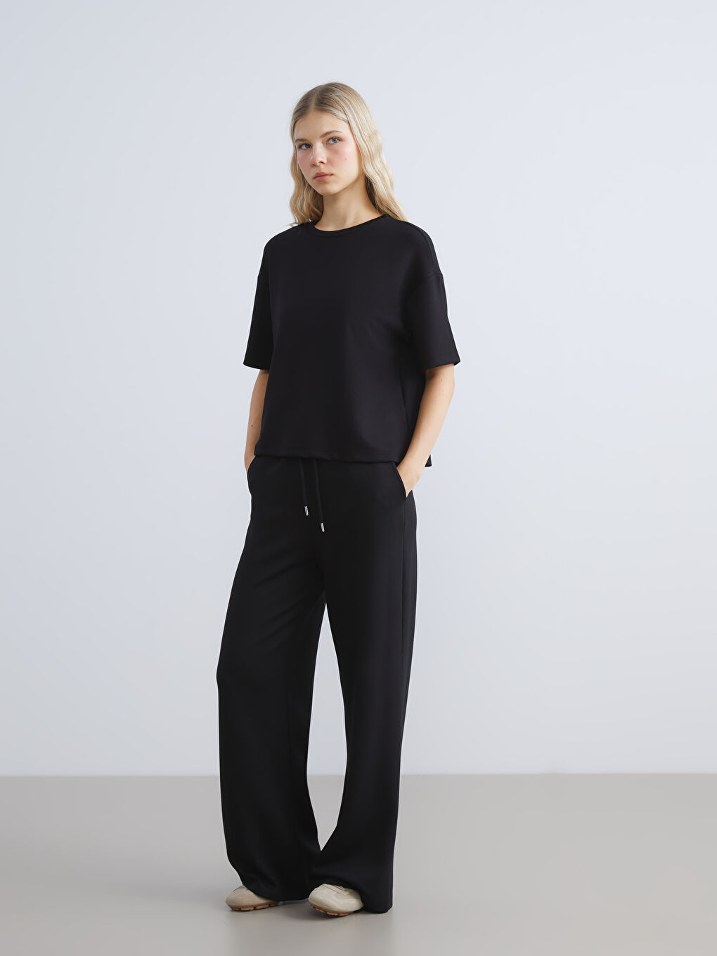 Elasticated Waist Wide Leg Women's Sweatpants