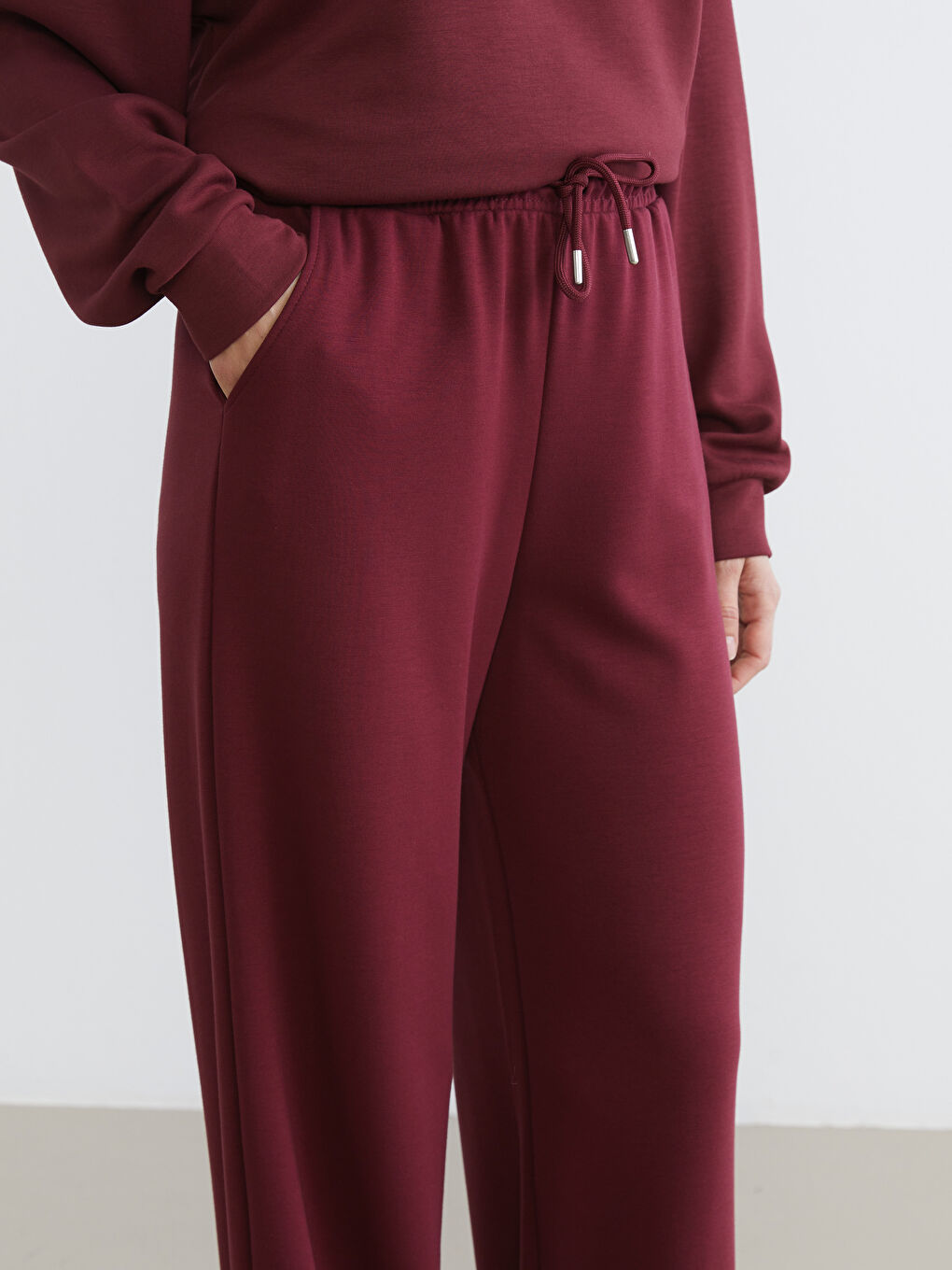 Bordo Beli Lastikli Kadın Eşofman Altı-4