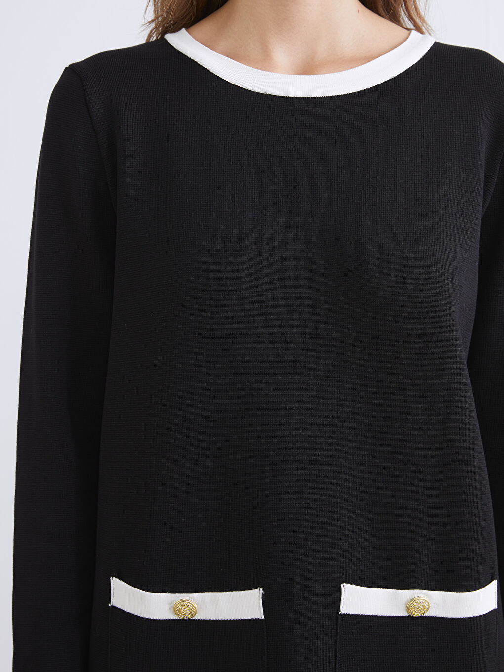 Haljina sa okruglim izrezom od trikotaže-2