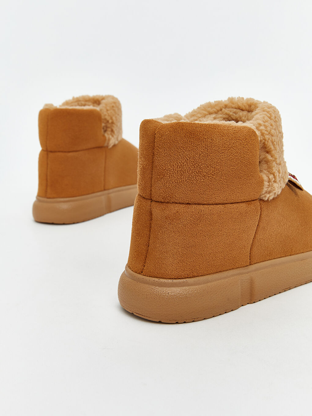 Bej Süet Görünümlü Kadın Ev Botu-4