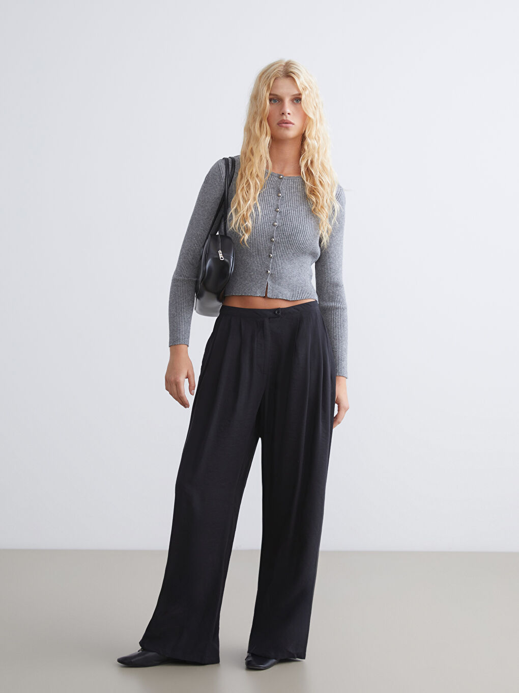 XSIDE Woman BLACK Trousers -W5IA95Z8-CVL