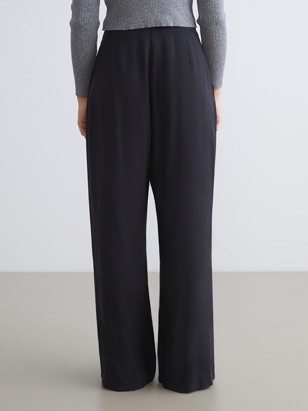 XSIDE Woman BLACK Trousers -W5IA95Z8-CVL