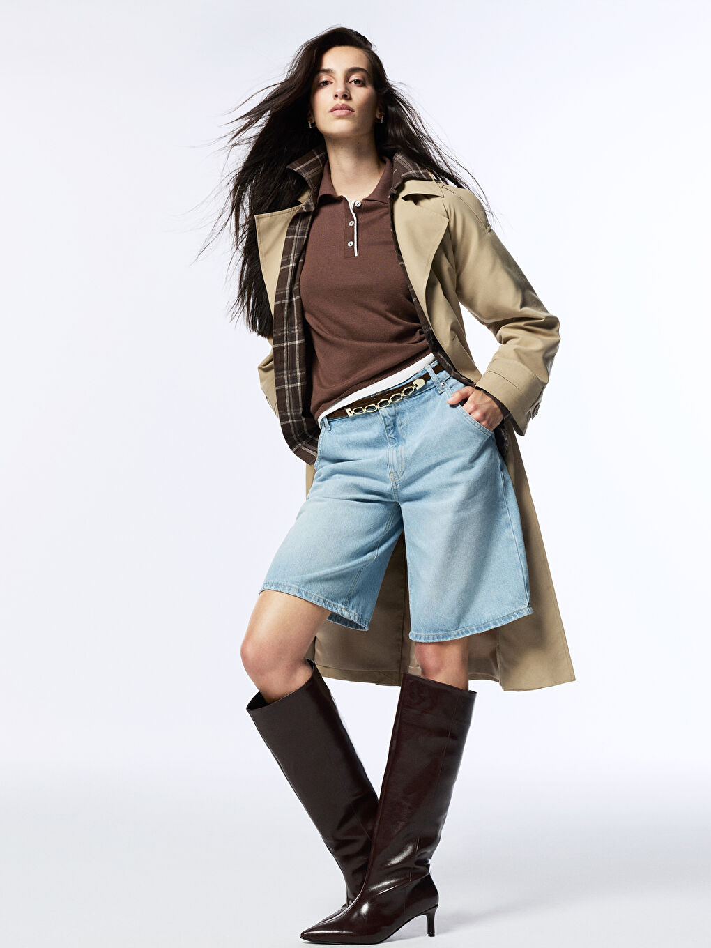 Bermuda Fit Women's Jean Shorts-1