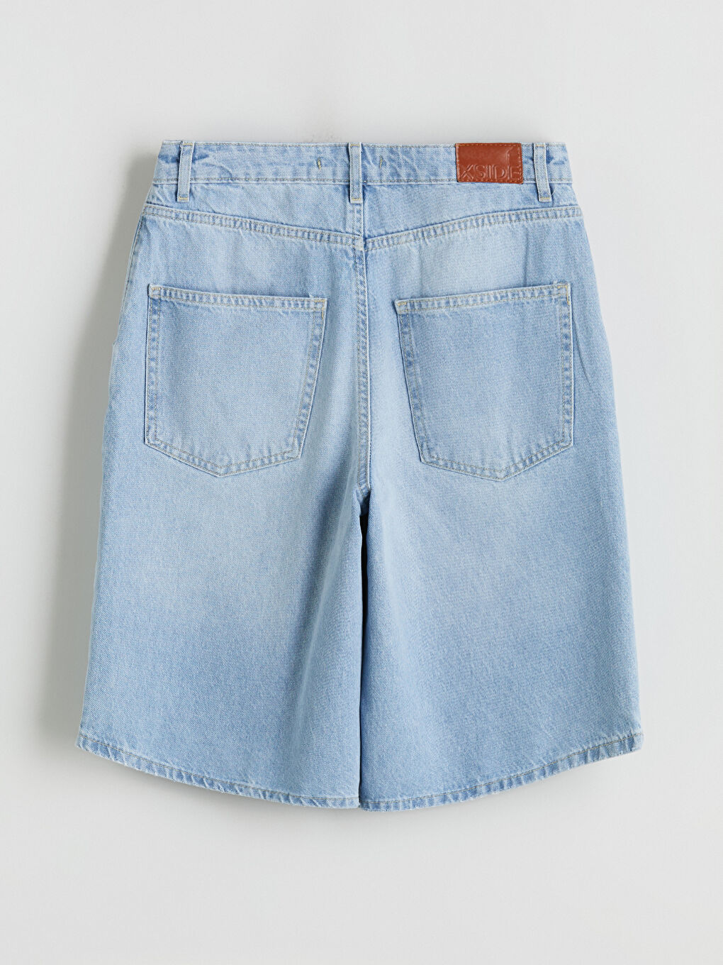 Bermuda Fit Women's Jean Shorts-7