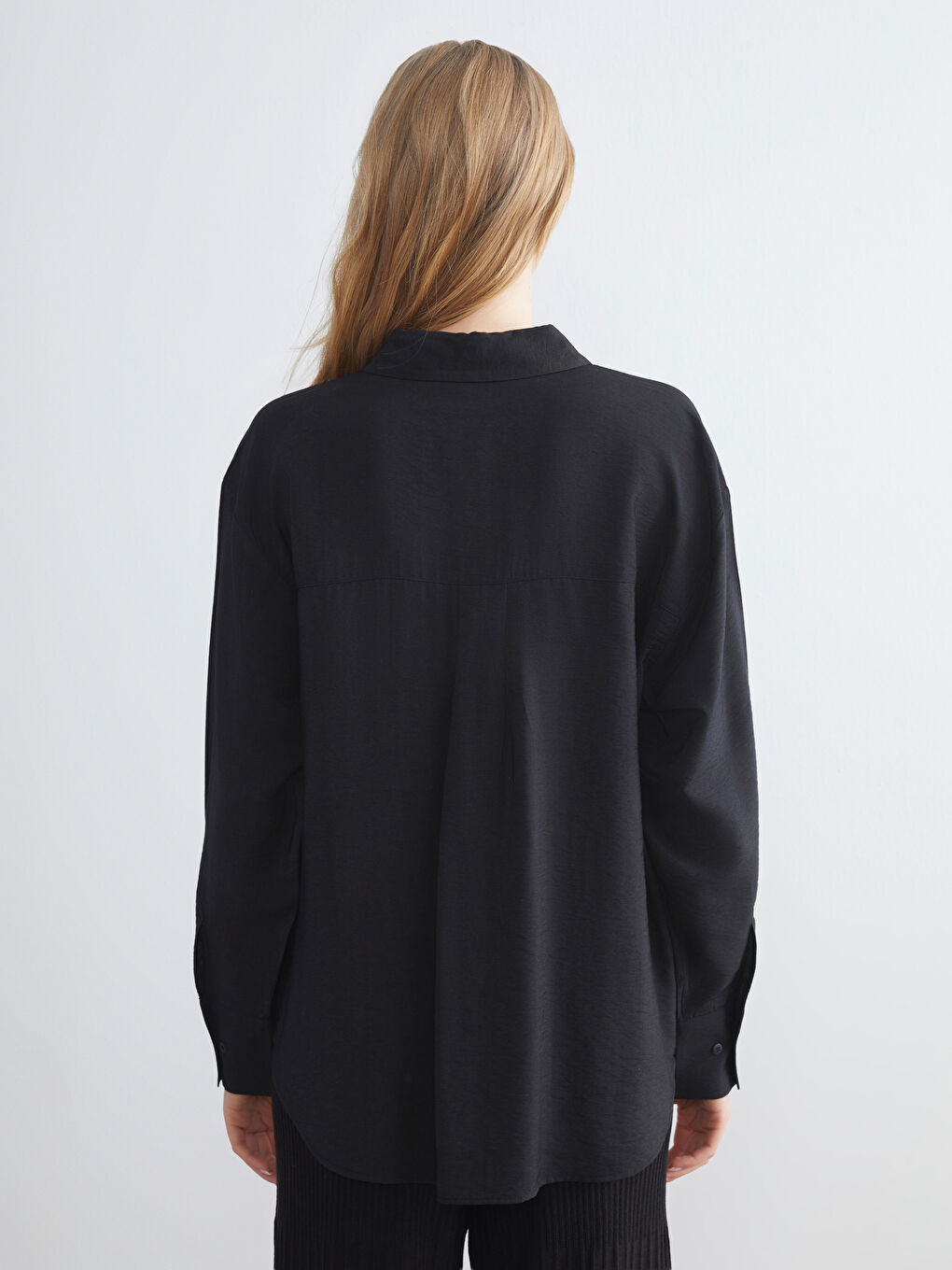 Loose Fit Women's Shirt-3