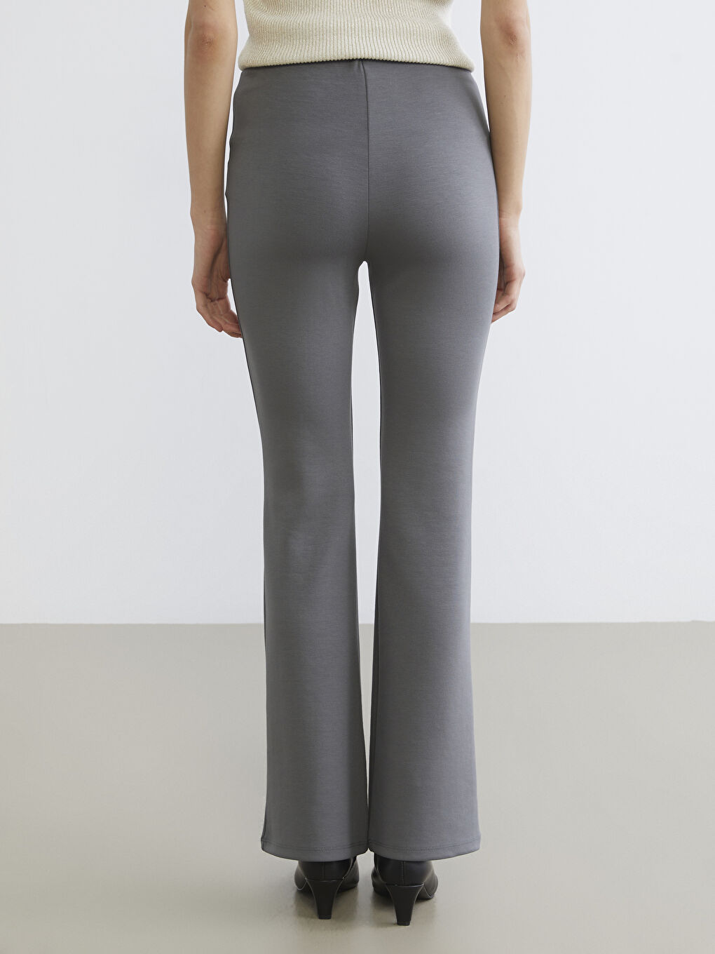 Gri Yüksek Bel İspanyol Paça Kadın Tayt-3