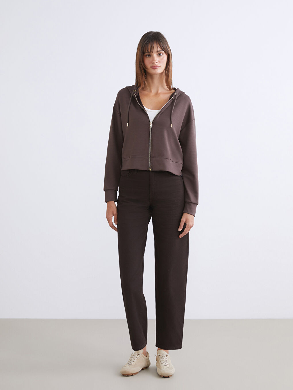 Kahverengi Kapüşonlu Kadın Fermuarlı Sweatshirt-1