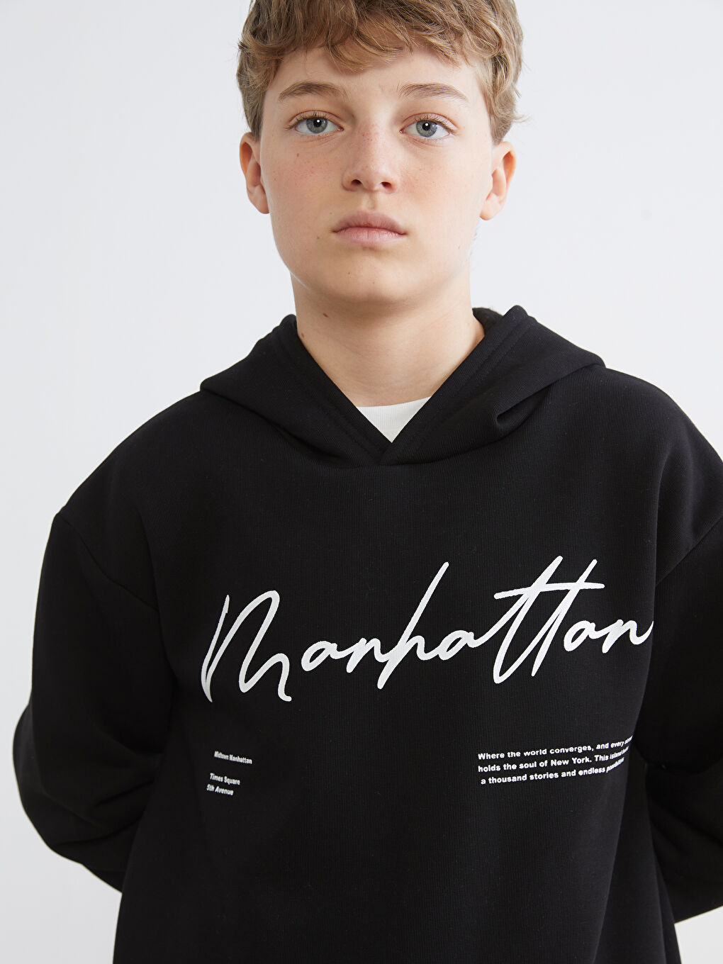 Siyah Kapüşonlu Erkek Çocuk Eşofman Takım-1