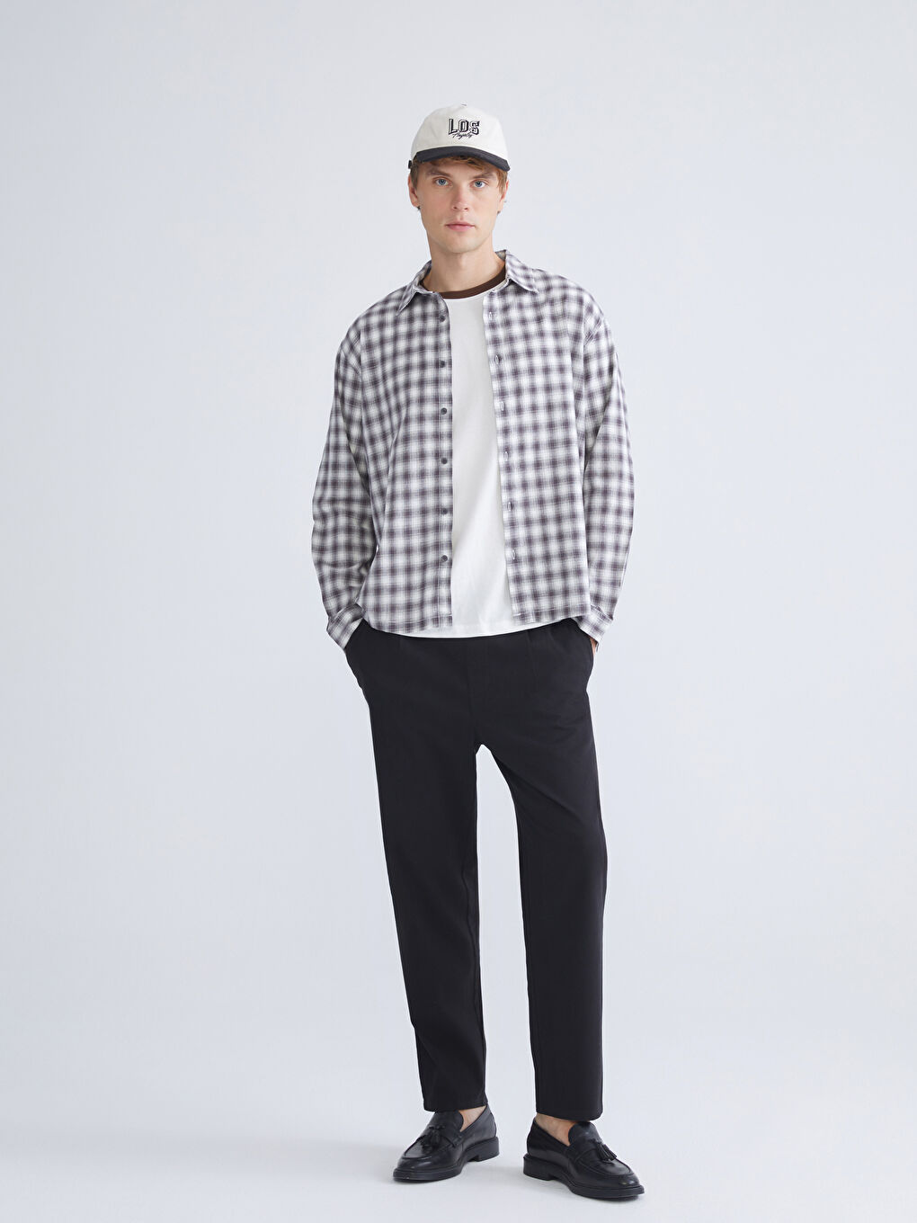 Standard Fit Twill Men's Trousers