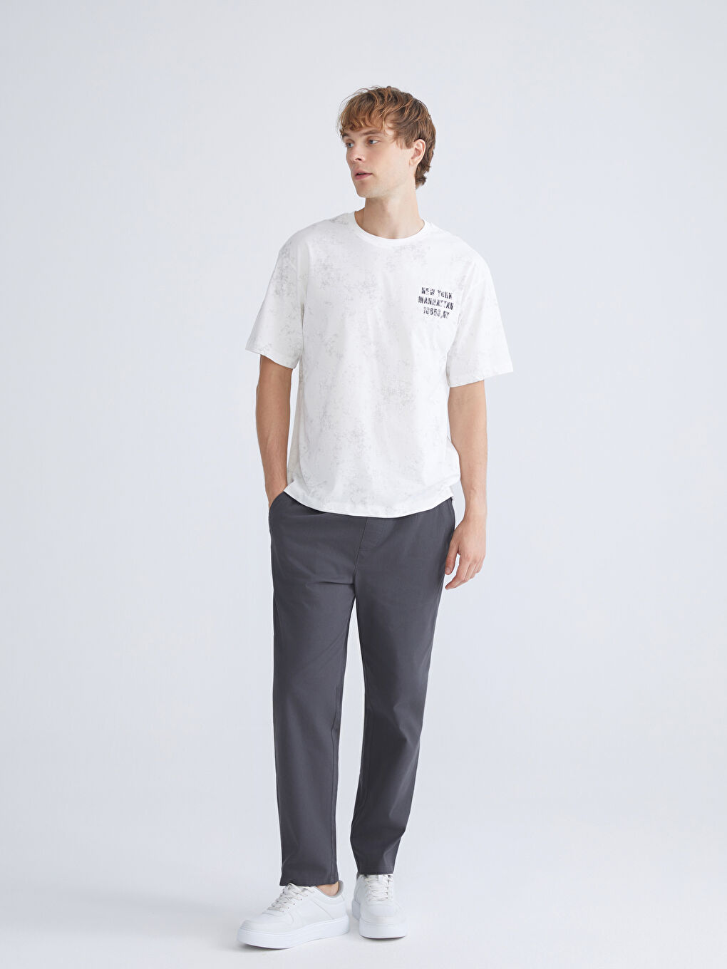 Standard Fit Twill Men's Trousers