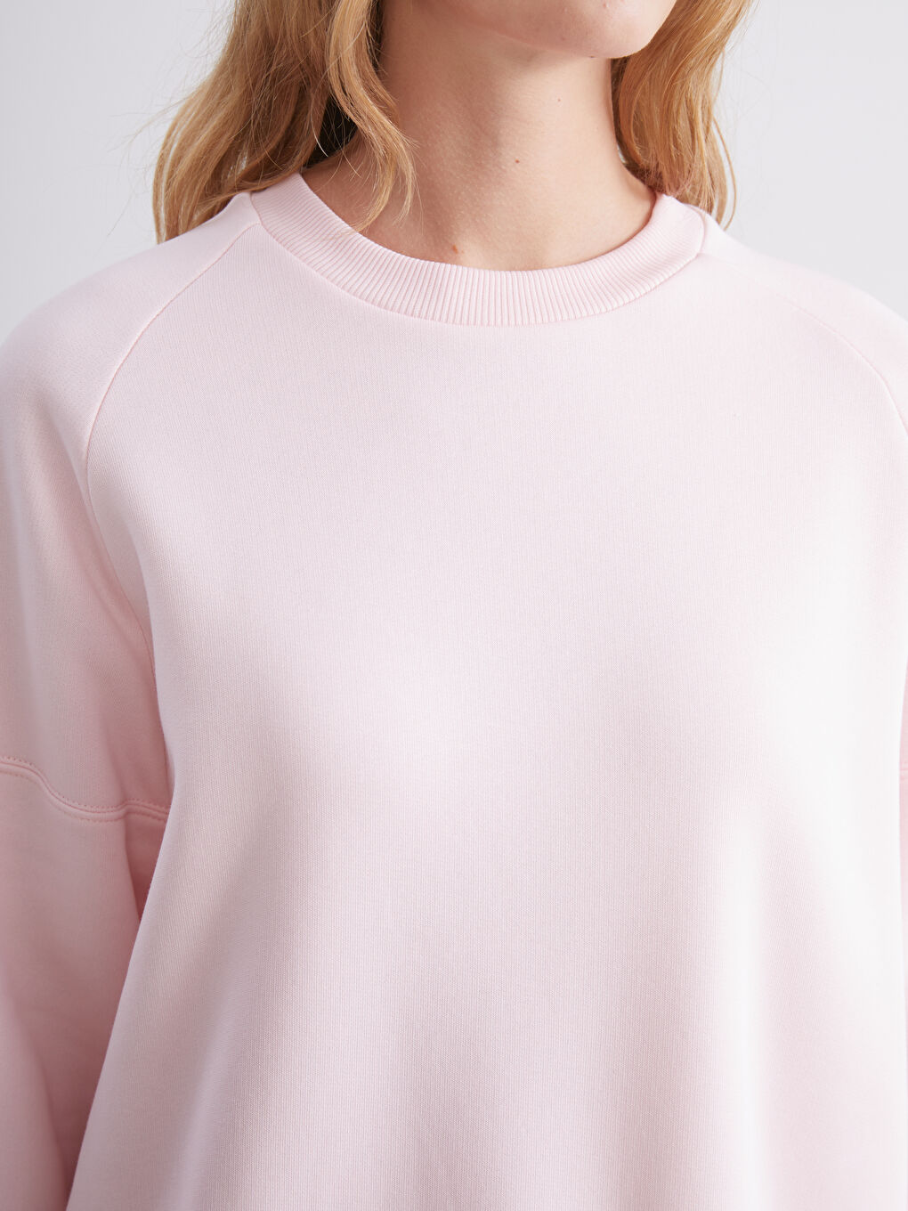 Pembe Bisiklet Yaka Kadın Sweatshirt-2