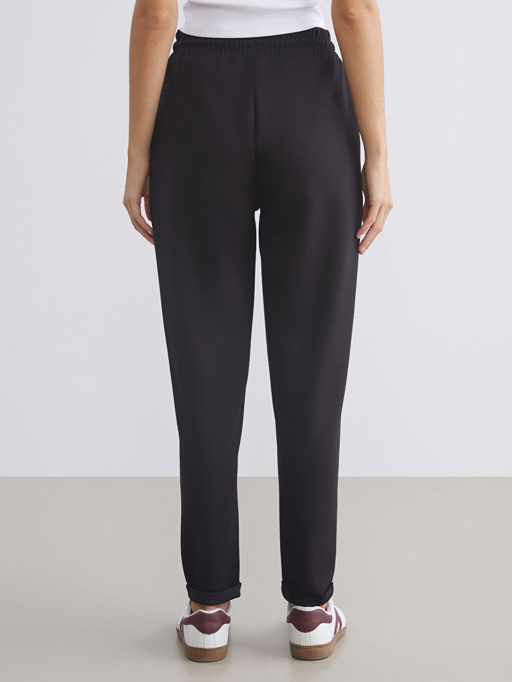 Siyah Beli Lastikli Kadın Eşofman Altı-3