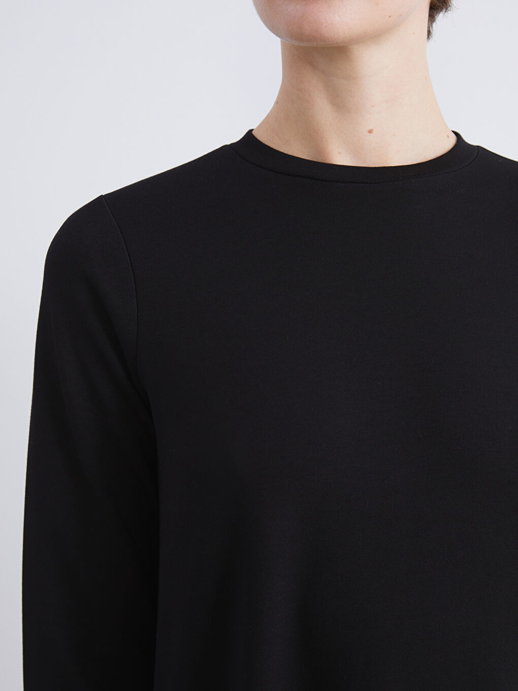 Siyah Bisiklet Yaka Pileli Mini Elbise-2