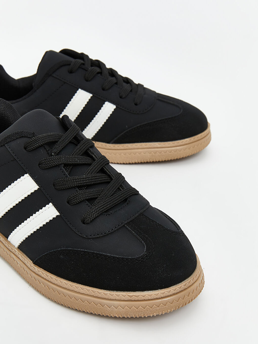 أحذية رياضية جلد صناعي للأولاد-2