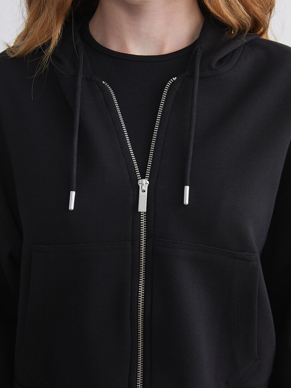 Siyah Kapüşonlu Kadın Fermuarlı Sweatshirt-2