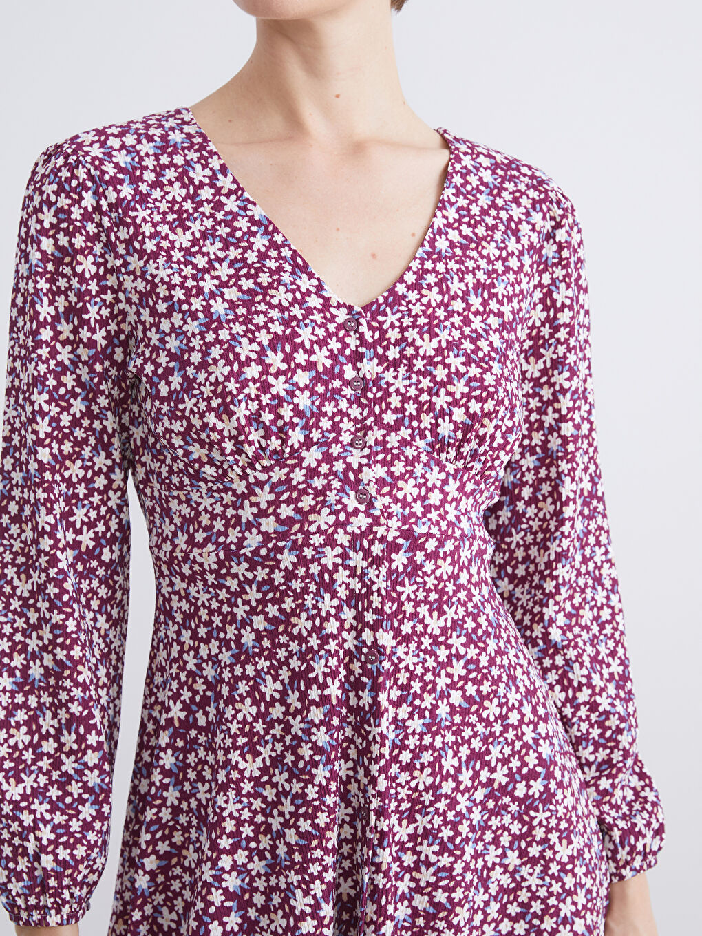 Bordo V Yaka Çiçekli Mini Elbise-2