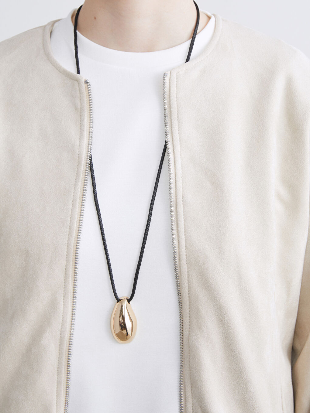 Bej Kadın Süet Görünümlü Ceket-3