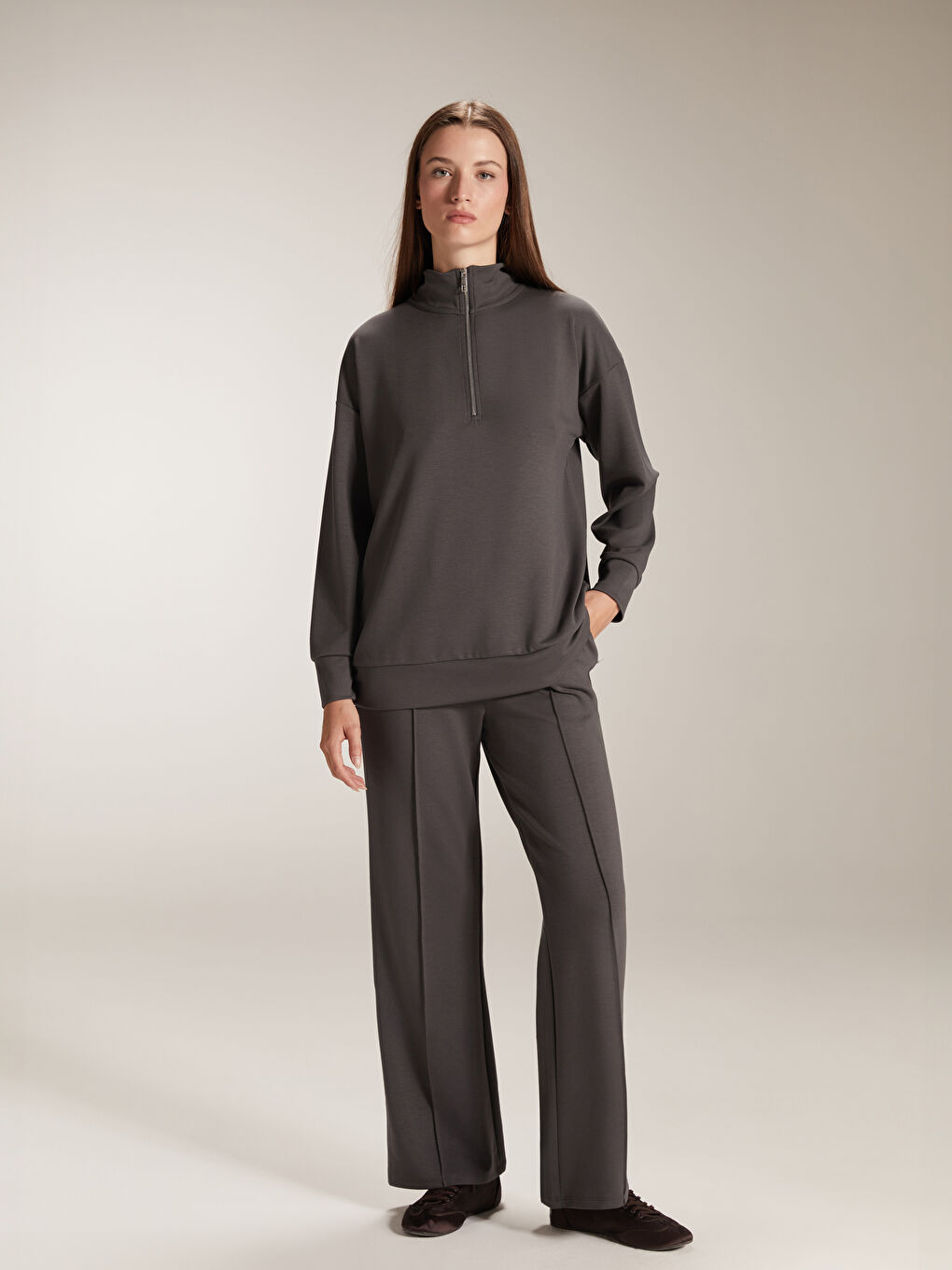 Antrasit Dik Yaka Kadın Sweatshirt-4