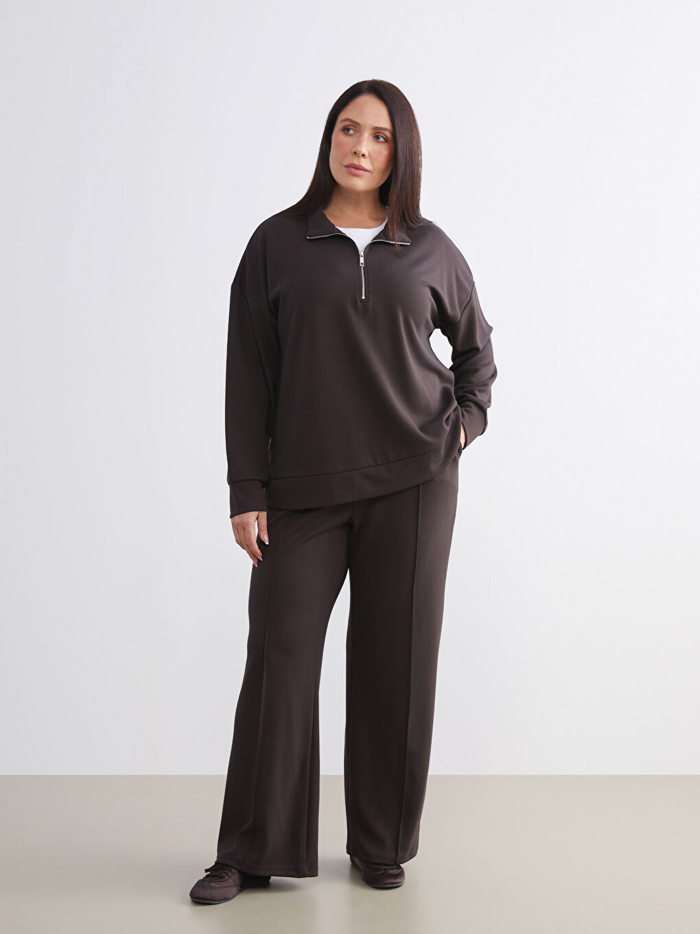 Kahverengi Dik Yaka Kadın Sweatshirt-6