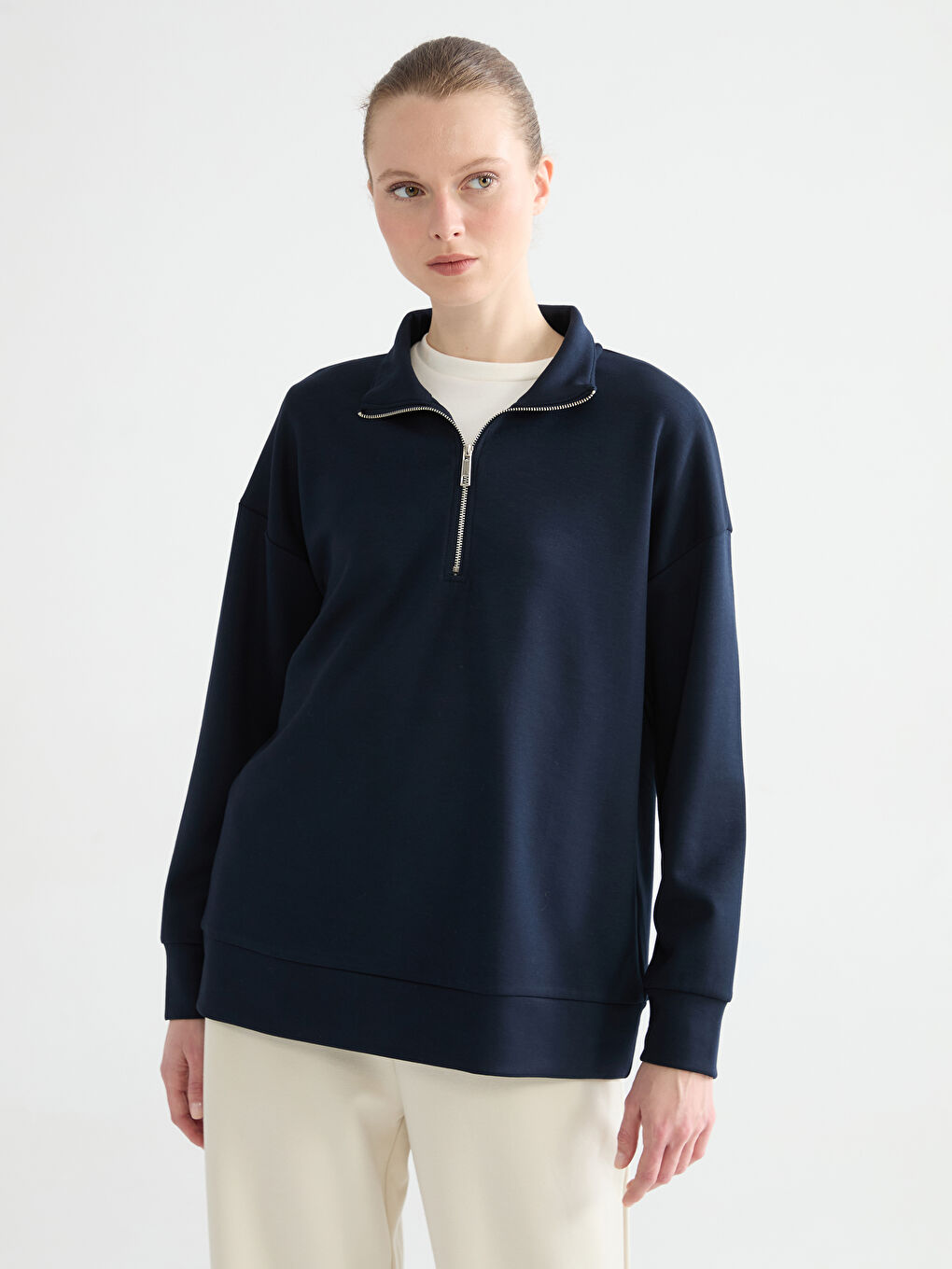 Lacivert Dik Yaka Kadın Sweatshirt