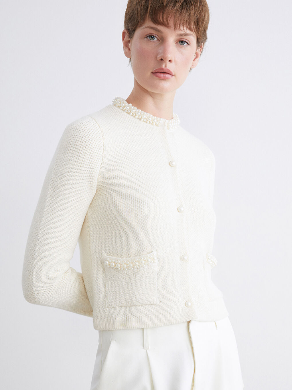 Crew Neck Pearl Embellished Women's Knitwear Cardigan