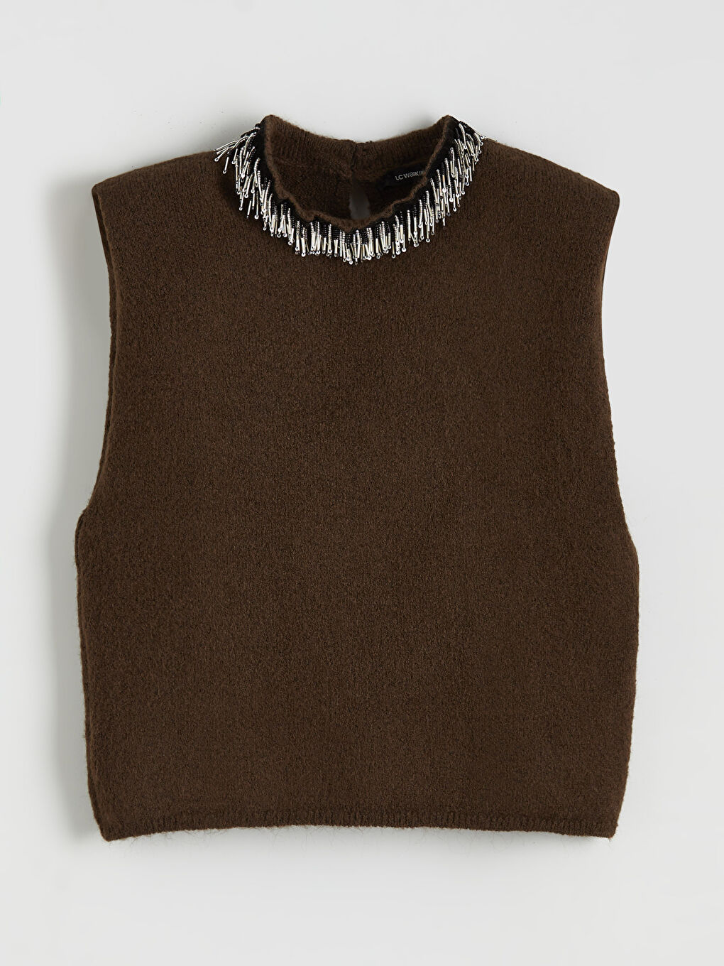 Siyah Dik Yaka Boncuk İşlemeli Kadın Triko Süveter-4