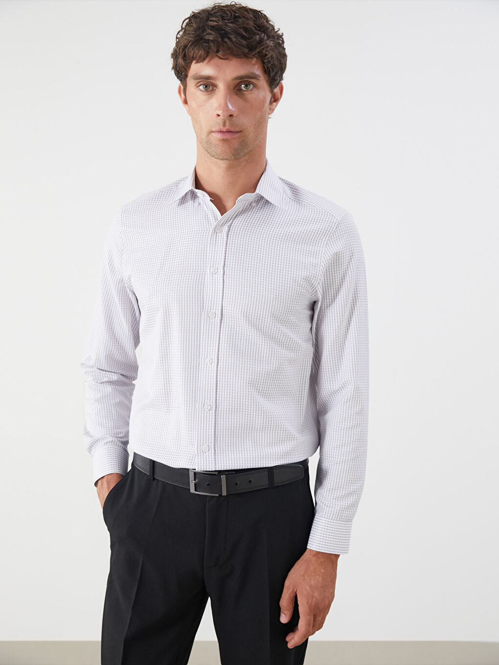 LCWAIKIKI Formal Regular Fit Long Sleeve Plaid Dobby Fabric Men's Shirt -W5IE02Z8-LMK