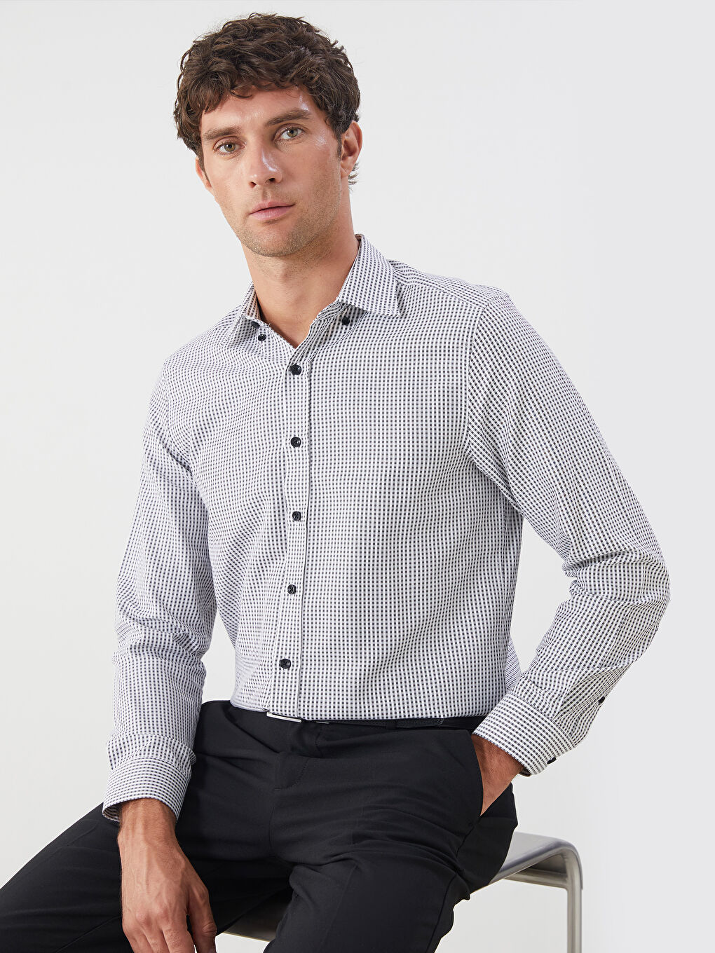 LCWAIKIKI Formal Regular Fit Long Sleeve Plaid Dobby Fabric Men's Shirt -W5IE02Z8-SZ3