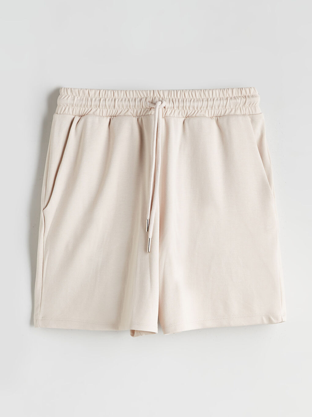 Bej Beli Lastikli Kadın Şort-4