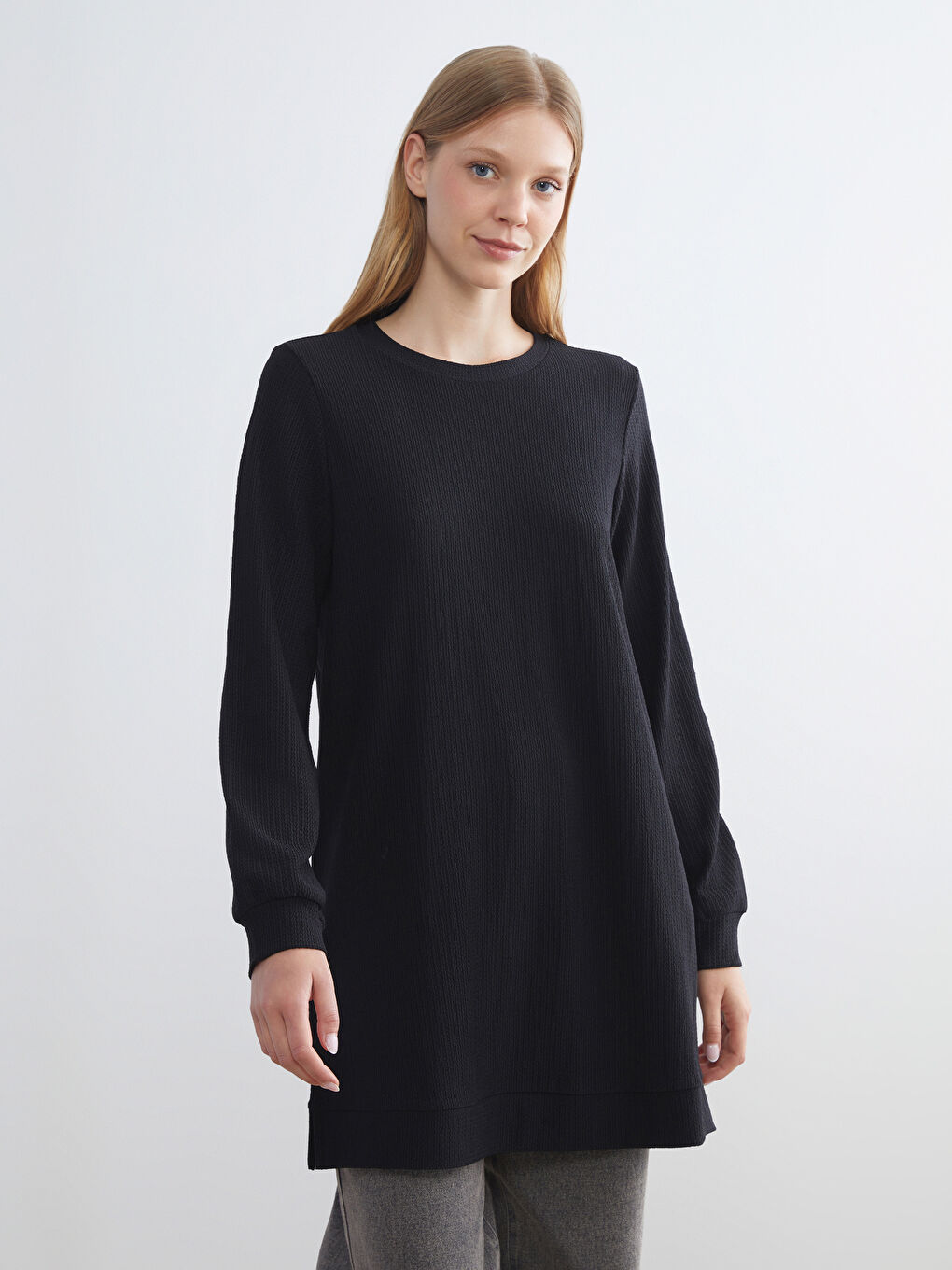 Siyah Bisiklet Yaka Dokulu Kadın Tunik