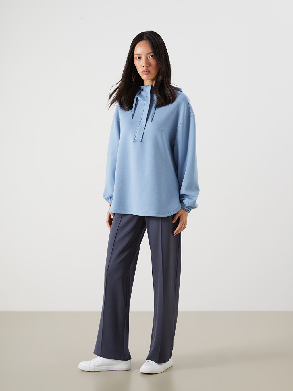 Women's Sweatpants with Elastic Waist