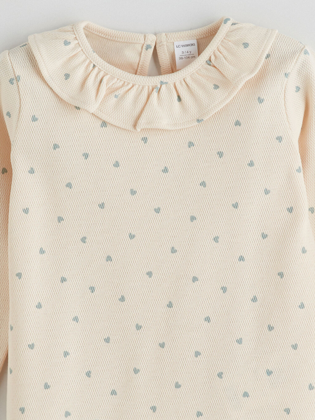Bej Bebe Yaka Kalp Baskılı Kız Çocuk Bluz-1