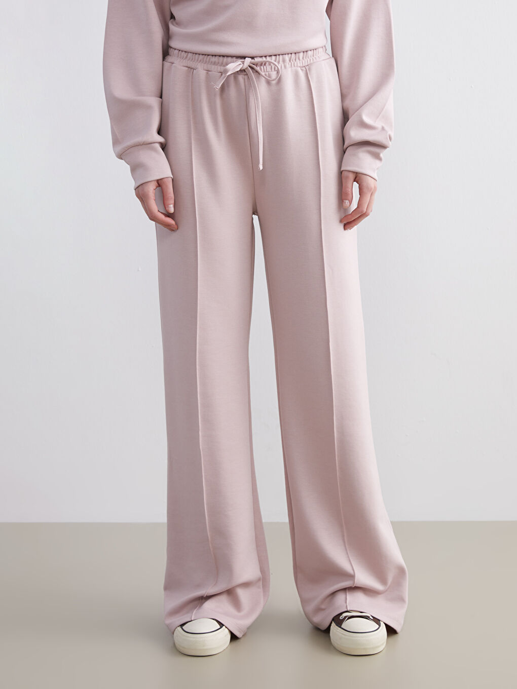 Дамски спортни панталони с еластична талия-1