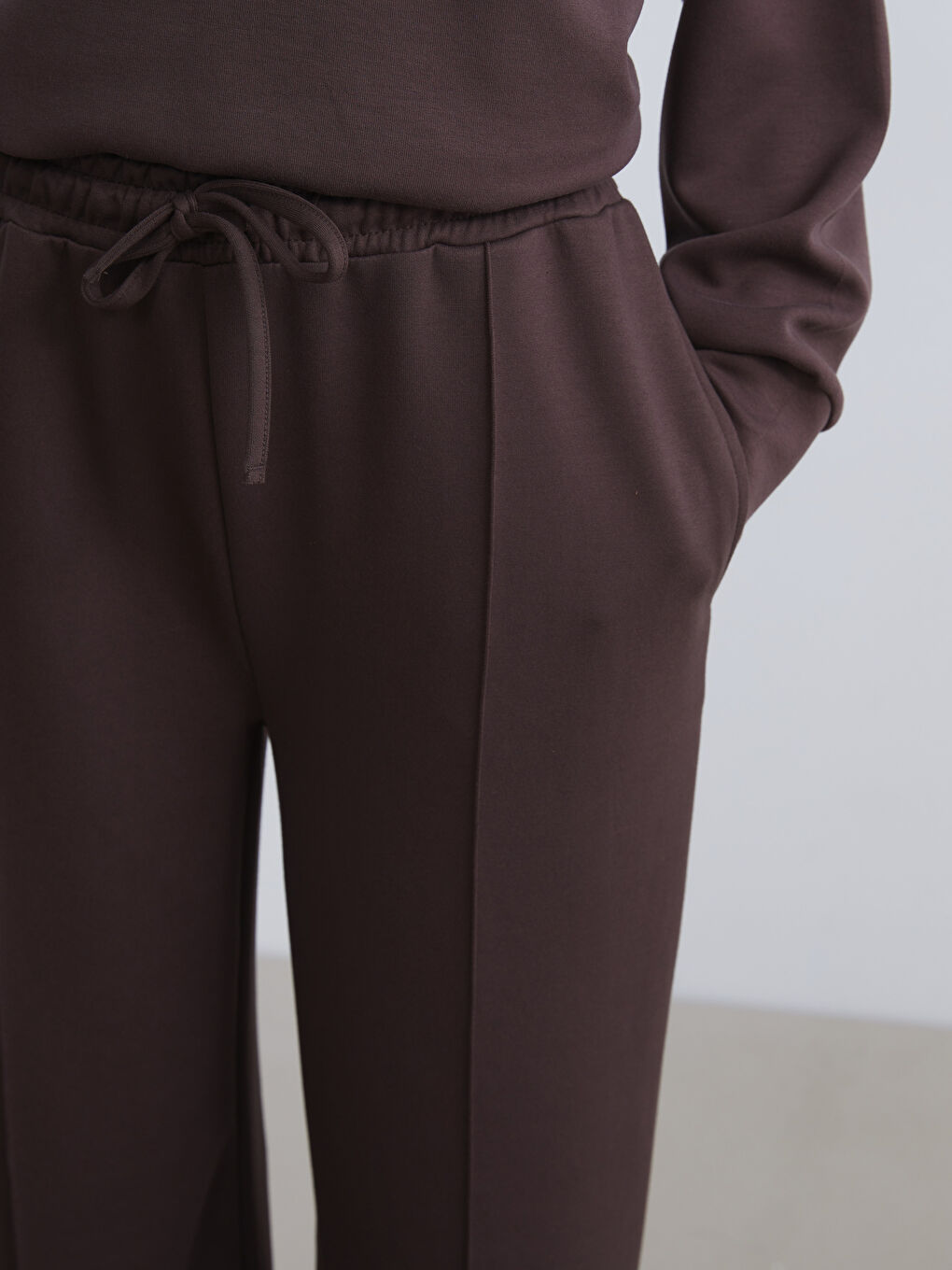 Women's Sweatpants with Elastic Waist-2
