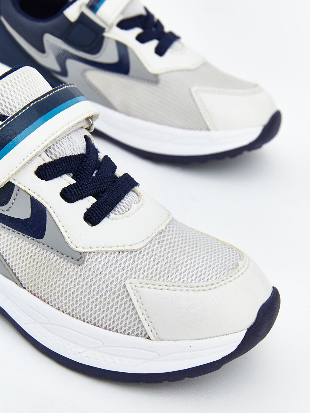 سنيكرز للأولاد الرضع بأربطة وجزمة بشريط لاصق-2