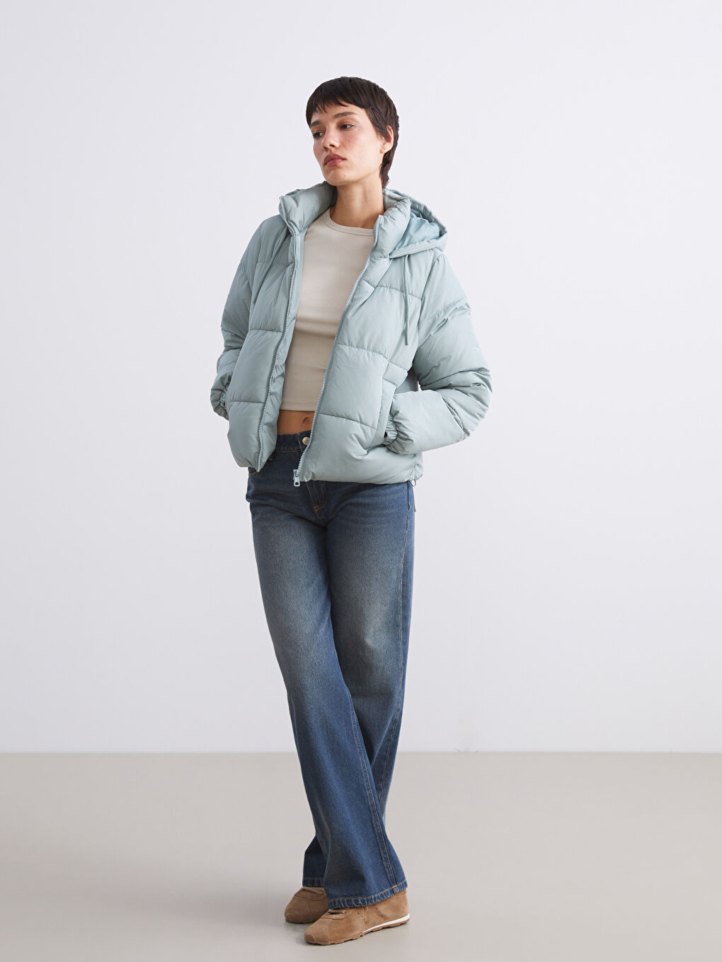 Шушляково яке с качулка за жени-1