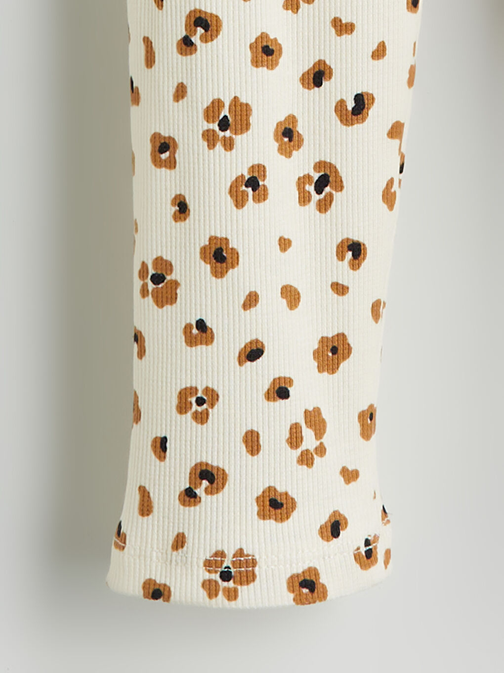 Bej Çiçek Desenli Kız Çocuk Tayt-2